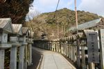朝護孫子寺の参道